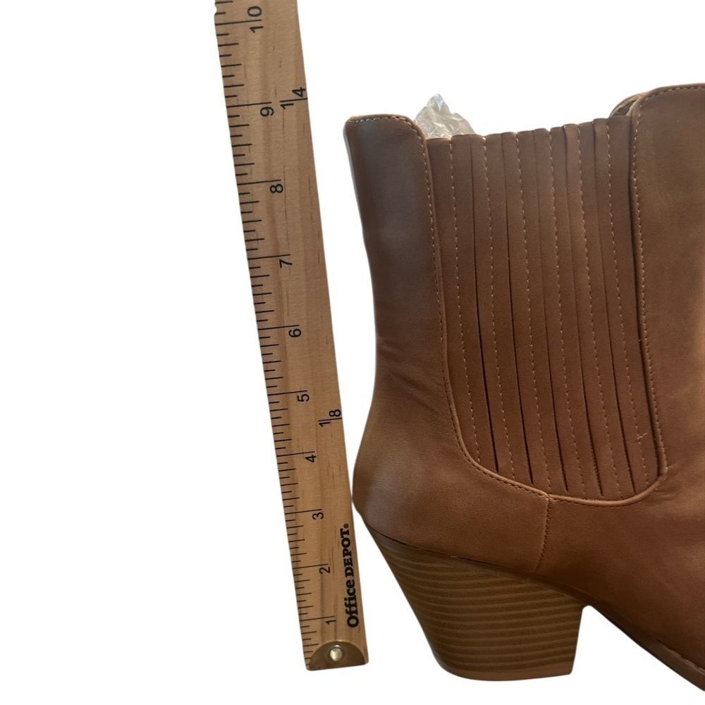 Forever Rivers Suede Ankle Boots Size 10 Tan Pull On Pointed Toe Block Heel - Picture 13 of 13